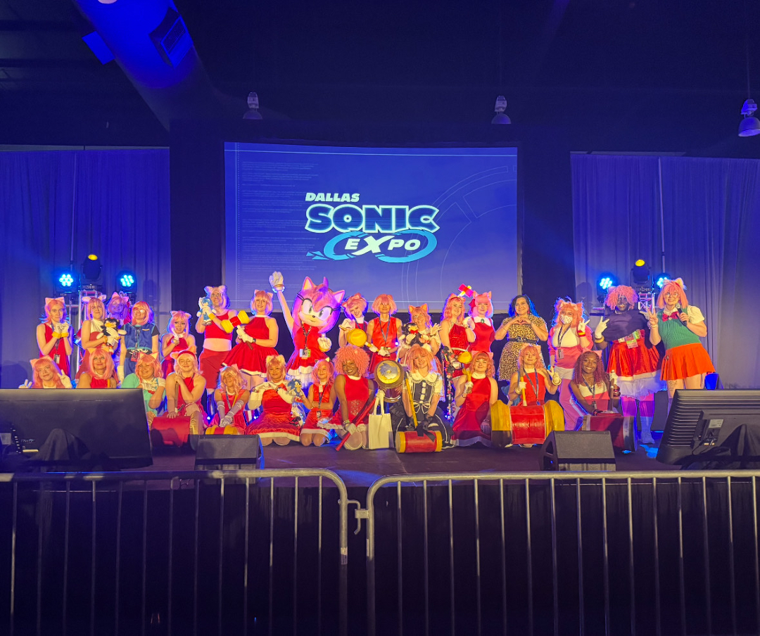 Thanks to everyone who participated in the Amy Look-a-like Contest!

We loved seeing all of your Amy cosplay💓