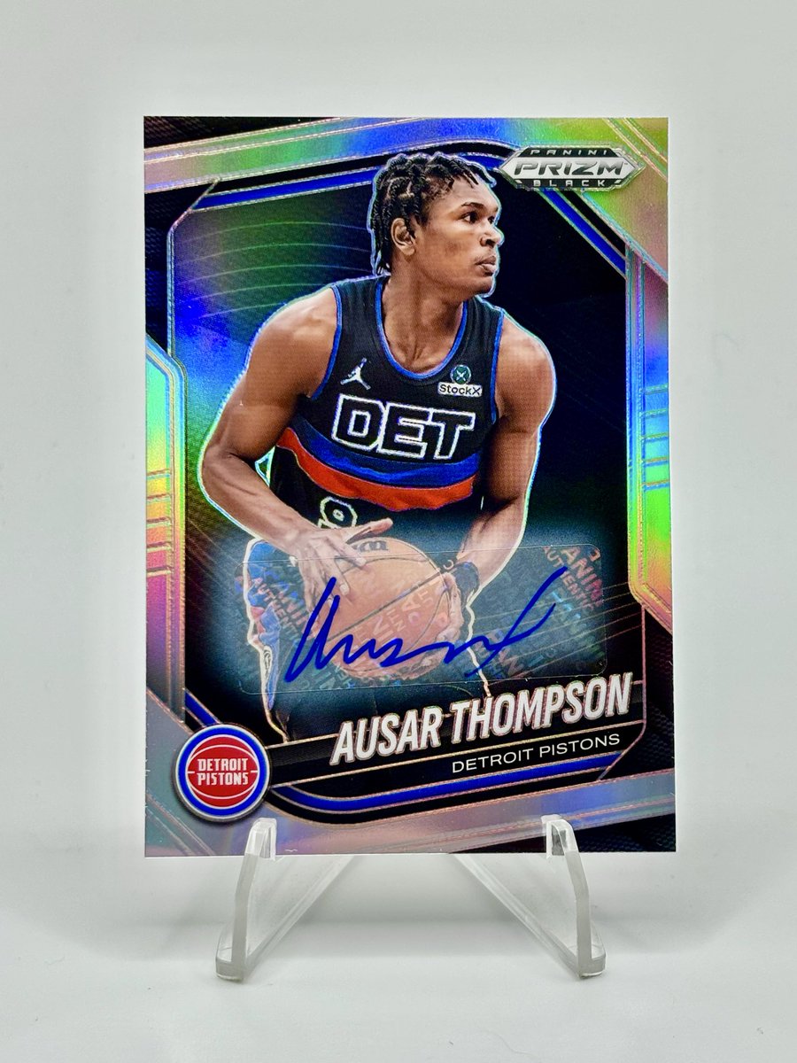 Thompson Silver
Prizm Black 

$40

Reply “take” to take

Ship Details:
$1 PWE
$5 BMWT