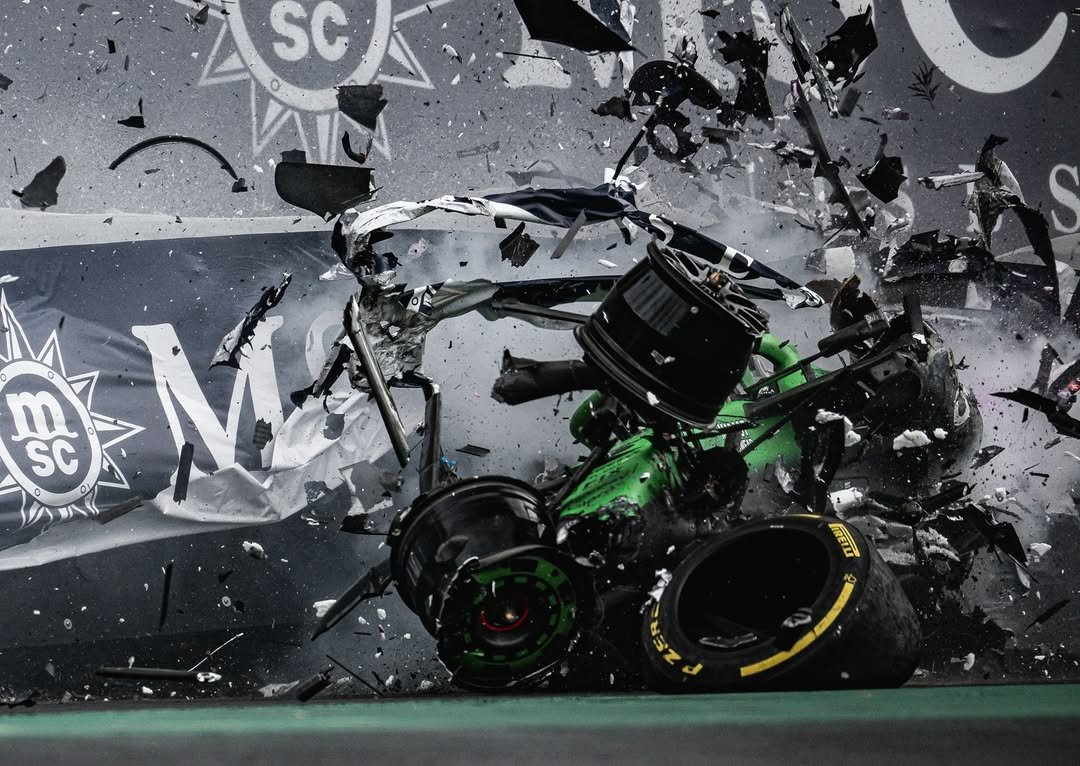 TearOffFR's tweet image. La photo du jour... On ne peut qu'être heureux que Gabriel Bortoleto aille bien ce soir 🙏

(📸 Victor Eleutério - DPPI / #F1 / #BrazilGP)