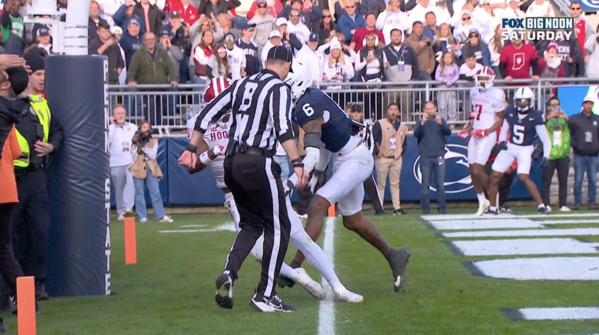 What the... 👀👀👀
--