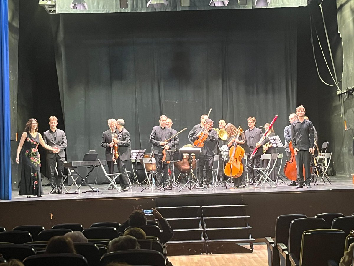 harmoniensemble tweet picture