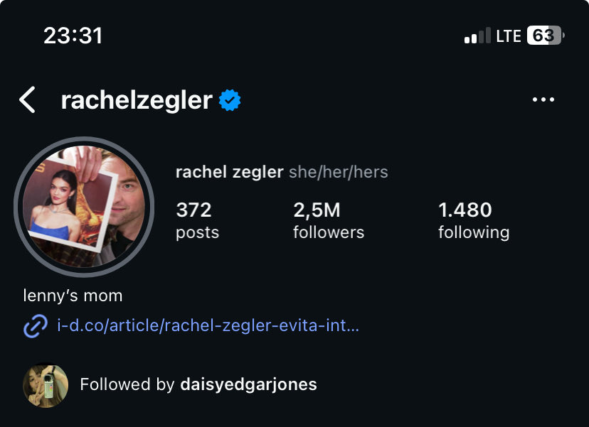 _prettydays's tweet image. Oh my God, it's just me 😊