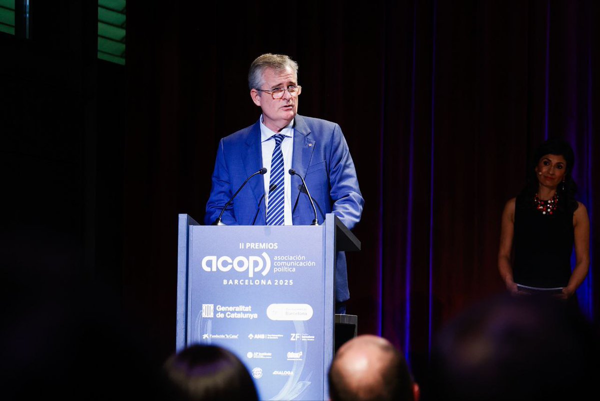 🏛️Saludo institucional por parte del Secretario de Medios de Comunicación de la Generalitat de Catalunya.

#PremiosAcop #acop2025