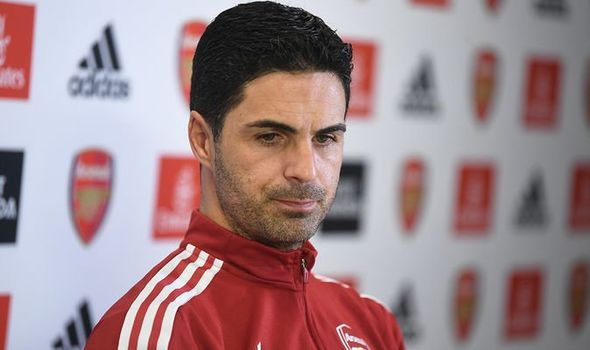 TouchlineX's tweet photo. 🚨🗣️ Mikel Arteta: "We have totally dominated the game. You have to rely on defending the box when they start to commit six or seven players there. It can be from a direct play, it can be from a throw-in, it can be from any situation." https://t.co/XSUAxFuXPV