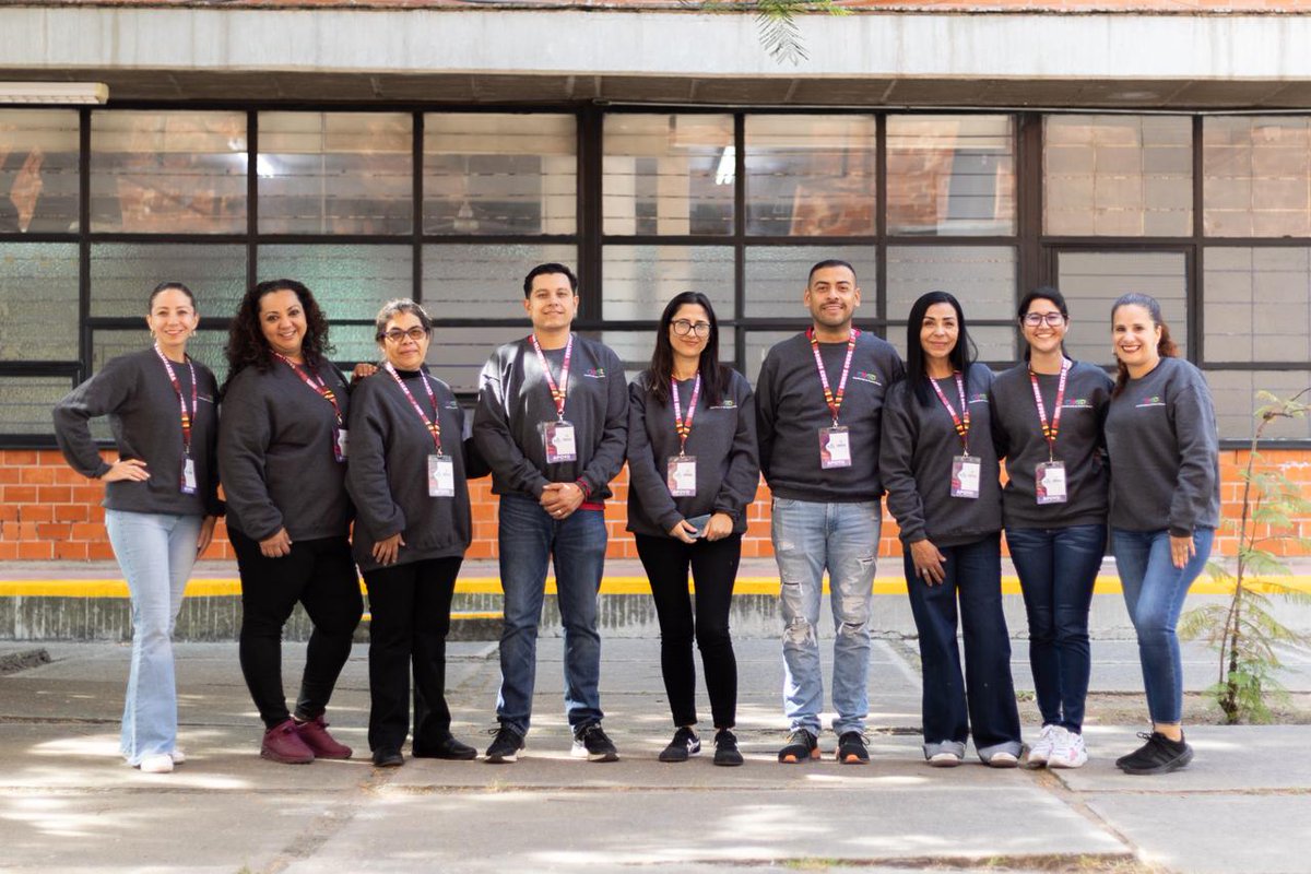 Hoy, cientos de jóvenes presentaron su examen de admisión para formar parte del <a href="/cugdl_udg/">Centro Universitario de Guadalajara - CUGDL</a> 💛
Detrás de cada respuesta hay esfuerzo e ilusión; esperamos verles pronto en nuestra comunidad universitaria. 🦁Gracias a quienes hicieron posible esta jornada con compromiso y corazón.🙌