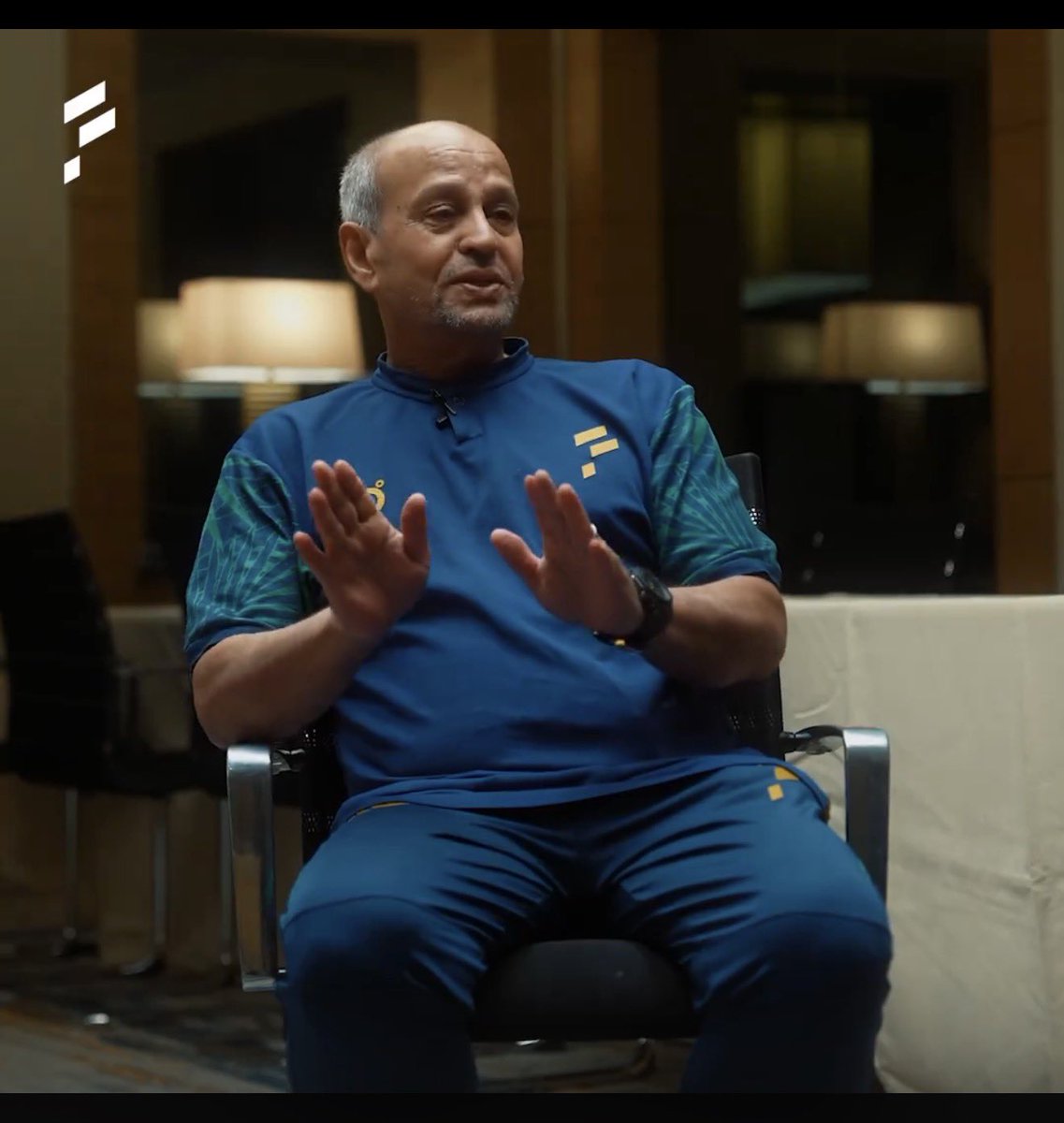 نايف العنزي قامة كبيرة وقدّم عملاً كبيراً خلال السنوات الماضية، وكان له دور مؤثر جداً اعلم عنه جيداً في نادي الفتح كمستشار فني بشهادة كل من عمل معه في الإدارة.

وبإذن الله وجوده اليوم يكون دافعاً لعودة الشباب إلى المسار الصحيح 🖤🤍🖤🤍

الله يوفقك ابوعبدالله 🙏