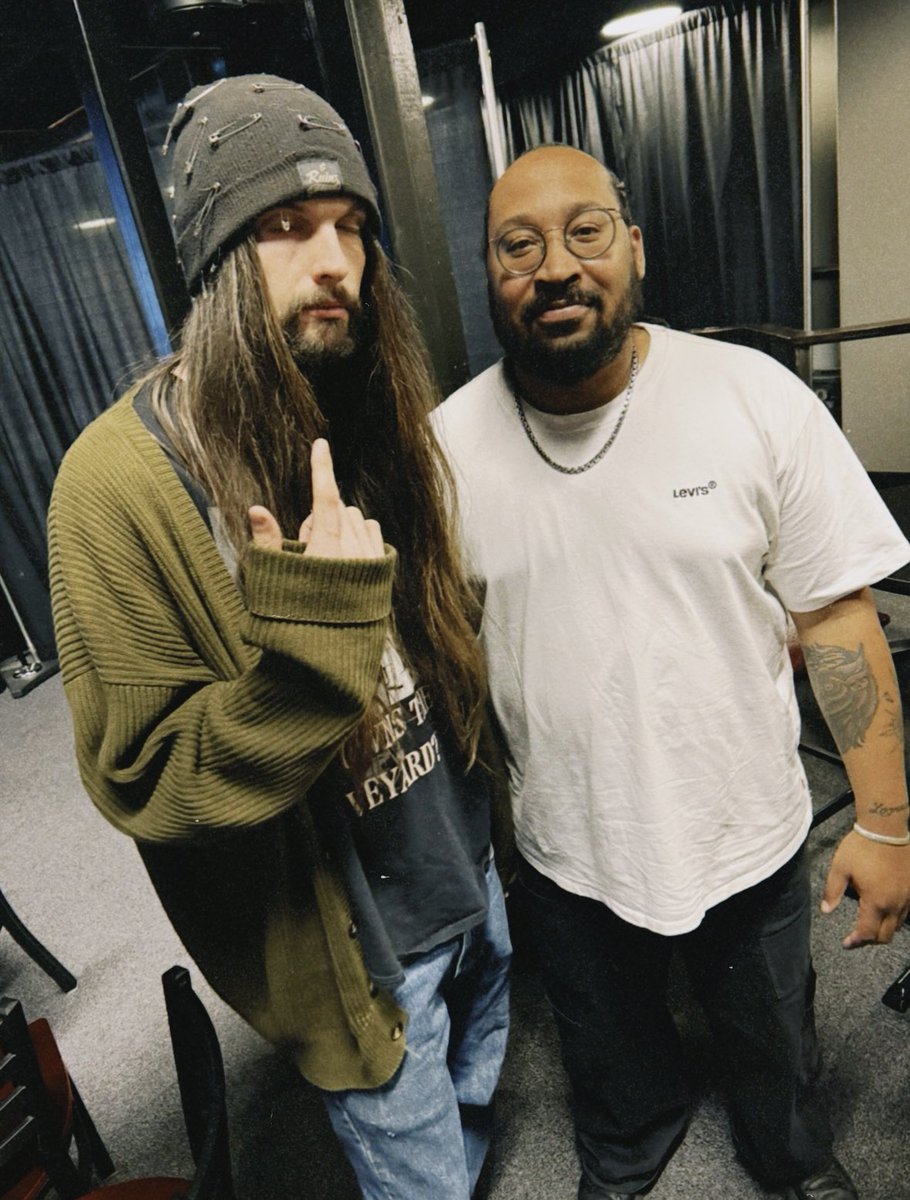 xoxo <a href="/Bartees_Strange/">STRANGE</a>