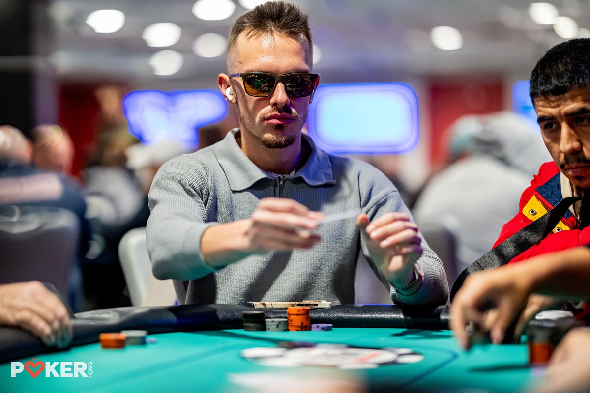 jessbeckpoker's tweet photo. All about the wind up 🤌 https://t.co/cu1Acfq12d