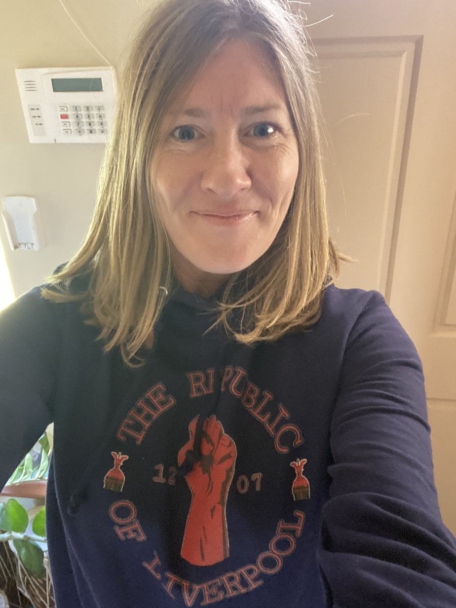 ScouseRepublic's tweet image. Mens, womens and kids sizes available in a variety of designs. T’shirts, hoodies, jumpers, jackets, caps &amp;amp; bobble hats, all available at ScouseRepublic.com