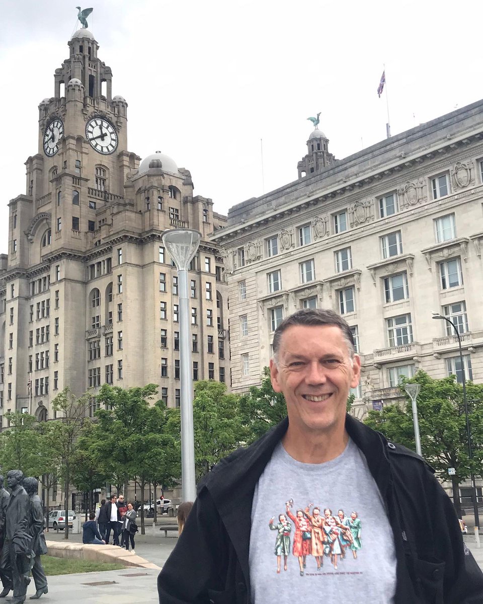 ScouseRepublic's tweet image. Mens, womens and kids sizes available in a variety of designs. T’shirts, hoodies, jumpers, jackets, caps &amp;amp; bobble hats, all available at ScouseRepublic.com