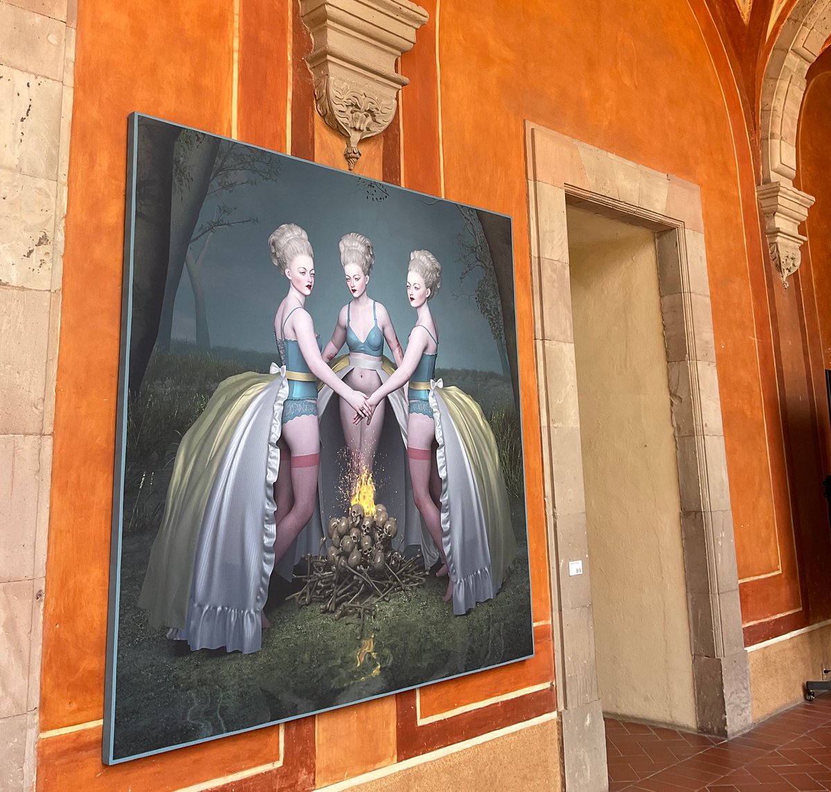 Last days to see my 2018 artwork “Campfire” in giant size. The group exhibition features 11 other great names in digital art and is on view at the Maqro Museum until November 16th. @museodeartedequeretaro #3dart #fineart #nathaliasuellen #digitalart #popsurrealism #lowbrow #noAI