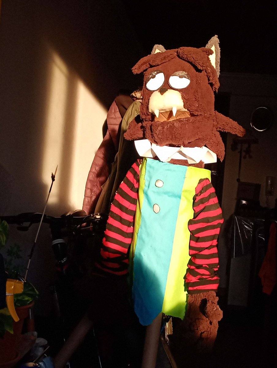 ClownyJuani's tweet image. ella... simplemente llegó a mi casa... 

#PUPPET