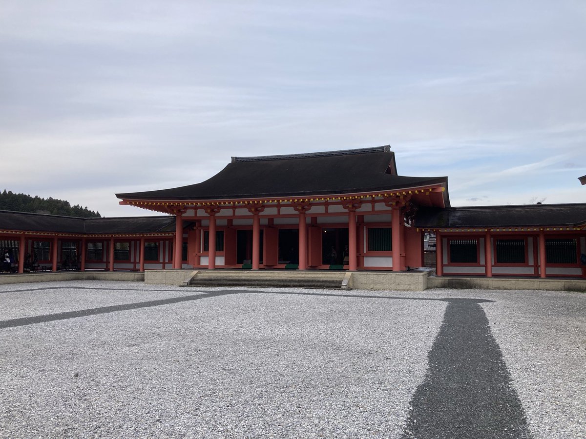 nnmlvmail's tweet image. バイク仲間と中尊寺と藤原の郷にプチ観光したよー😄
中尊寺は紅葉も見頃で色鮮やかで、
藤原の郷は2022年に刀剣乱舞の撮影で使われた場所らしい〜🤗