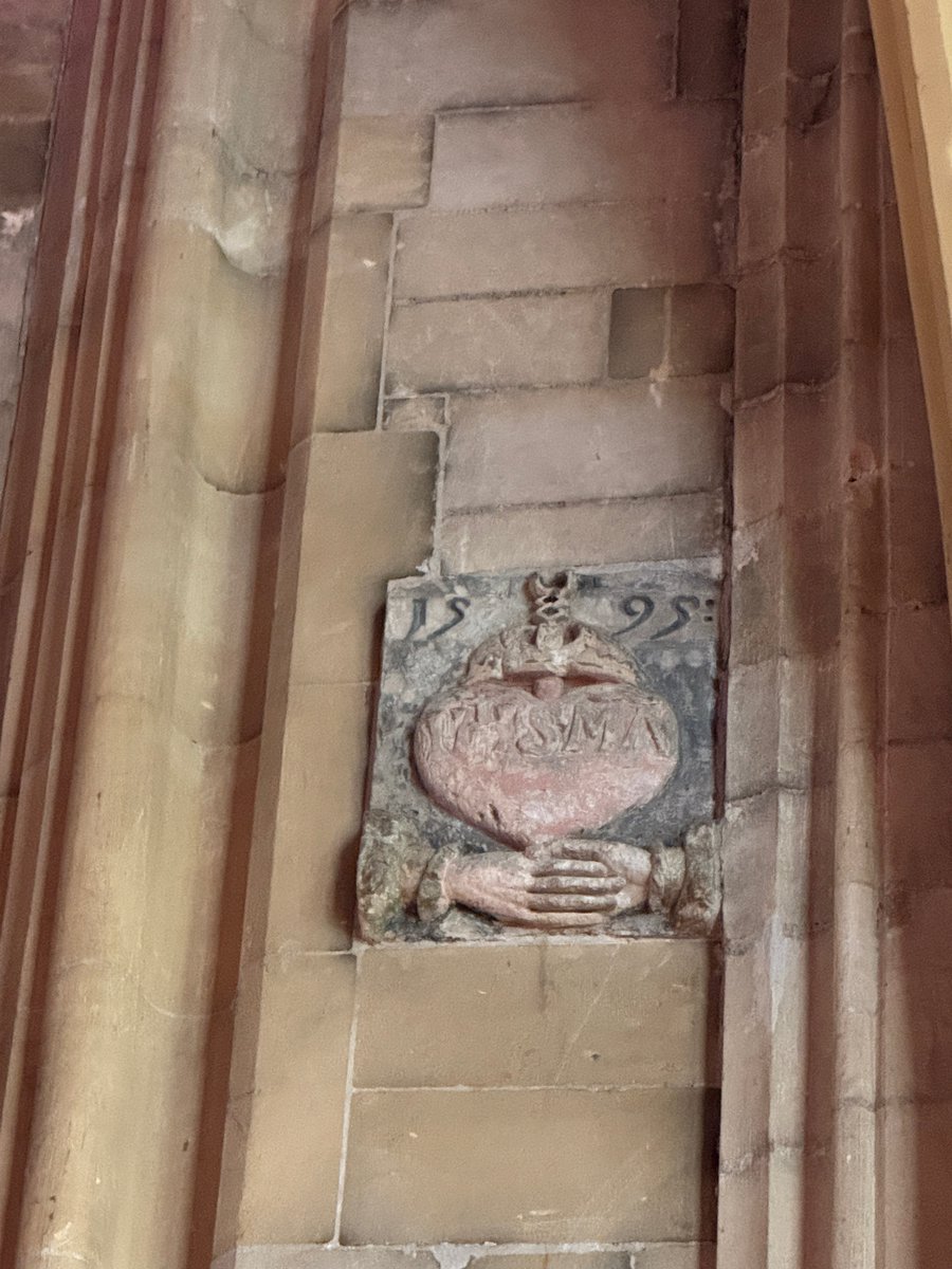 <a href="/kruisherenhotel/">Kruisherenhotel</a> en trouvailles, ook taalkundig ;-)
Zie hieronder

4