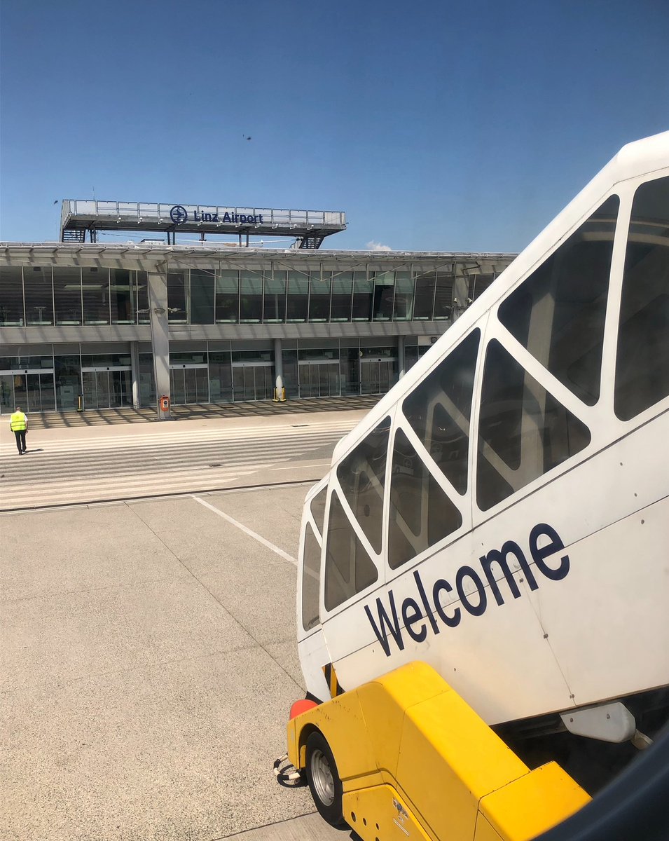 HofmannAviation's tweet image. #TVwork with ORF OÖ about the PSO subvention project for regular Linz - Frankfurt airservices. Airlines can apply in the next two months if they would be interested to operate it.

#hofmannaviation #luftfahrtexperte @ORF @ACIWorld