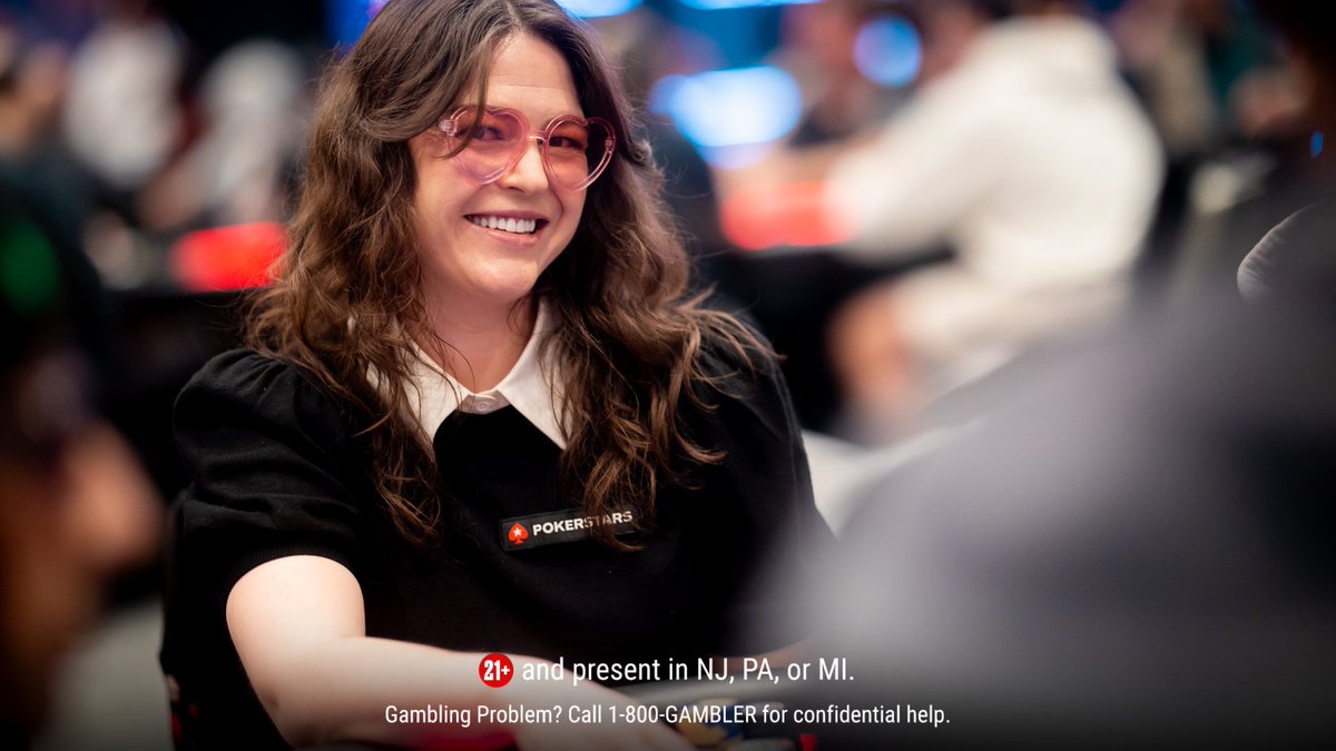 PokerStarsUSA's tweet photo. Today @PokerRoomRWLV  the #NAPTLasVegas Women's Event starting at 2pm PDT, late registration til 8.30pm.

$330 buy-in, $50,000 Guaranteed prize pool

@CaitlinComeskey and @JenShahade pictured with @LuckyJadeJules and @raniatalks playing the main event earlier in the week.

@mkonnikova @womenspkrcal @QueensofPokerLA @WPAGlobal @WPFLadiesUSA @PocketQueensPkr see you there 👍