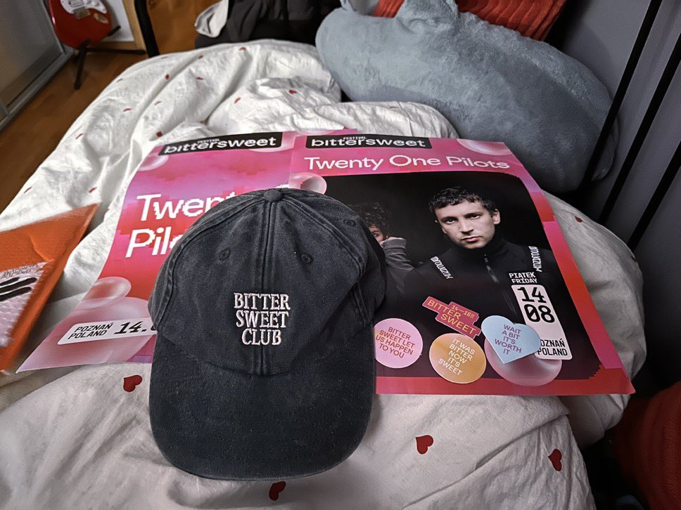 twenty øne piløts Pølska tweet media