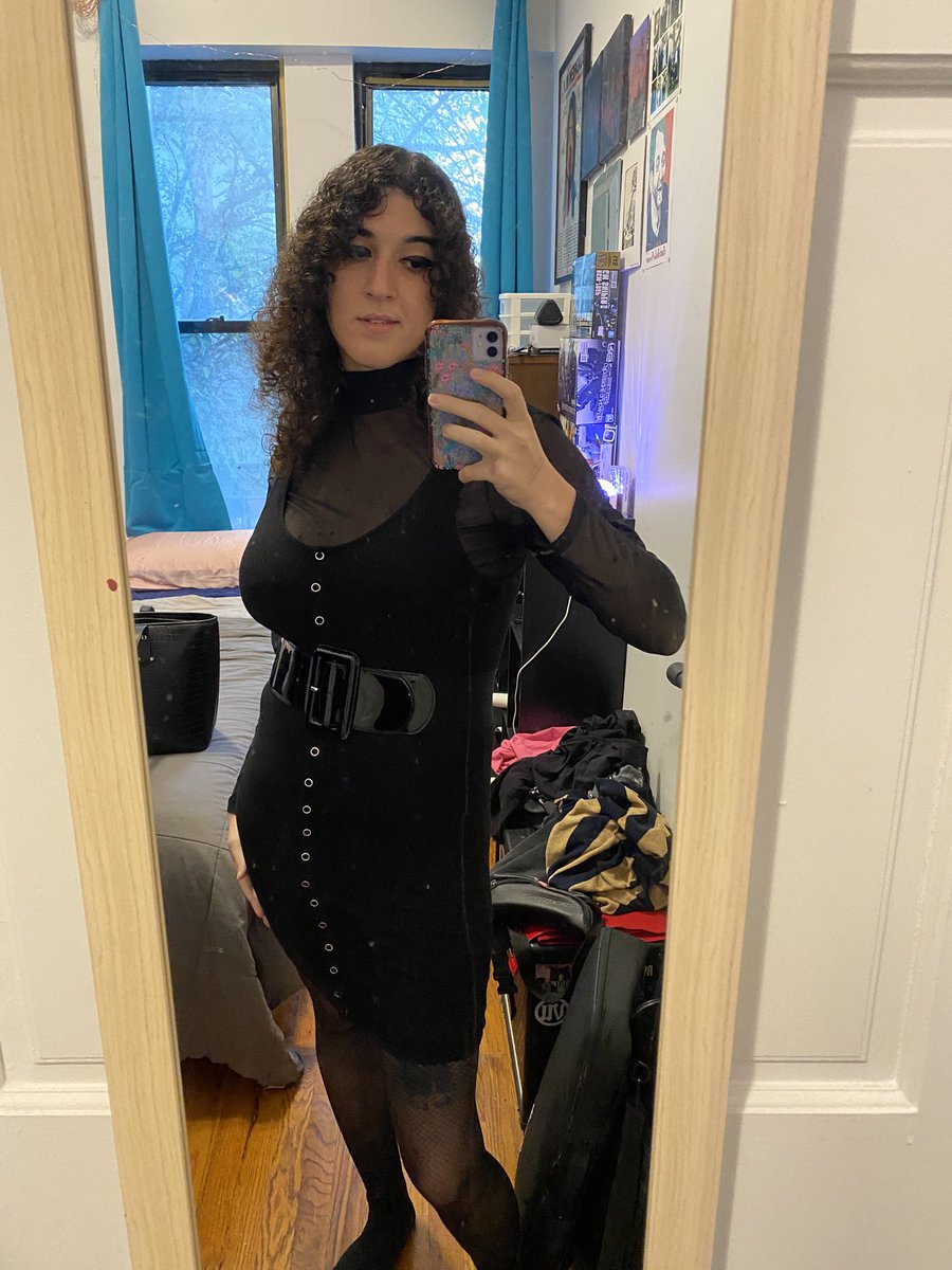 mama is going out tonight