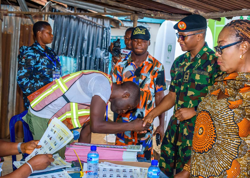 officialnyscng's tweet image. Anambra Governorship Election: DG Monitors Corps Member On Election Duties