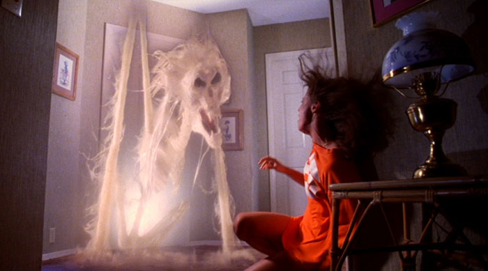 I will never get how people say Poltergeist (1982) isn't scay, it's damn horrifying!