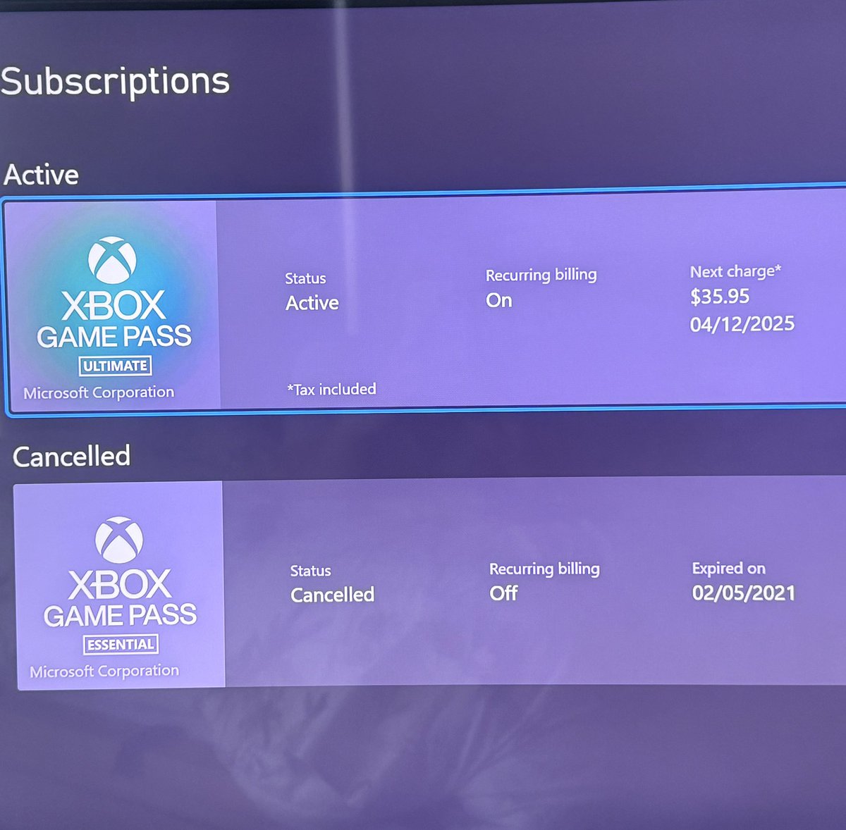 Justdr3wit's tweet photo. Hey @XboxGamePass - just changed my subscription back to essential. $35 a month ? For what? Honestly. Your greed sickens your community. Last time I was on essential was back in 2021.. and your price hike was a joke to your community that’s supported you for years #XboxGamePass https://t.co/emq6s0Rpew