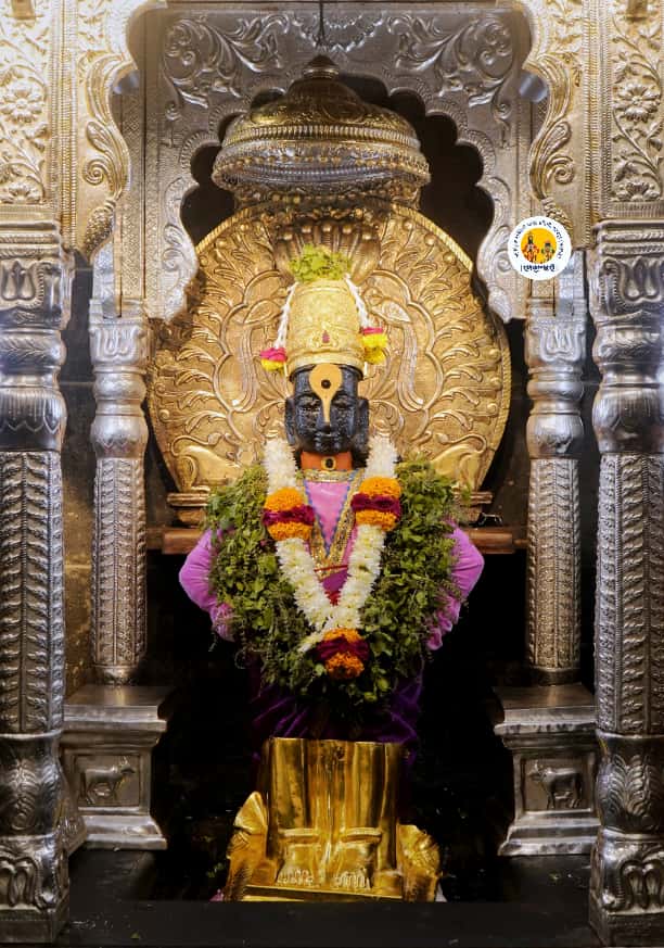 PandharpurVR's tweet image. 🚩🚩🚩🚩🚩🚩🚩🚩🚩🚩🚩
*श्री विठ्ठल व रुक्मिणीमाता दर्शन पंढरपूर*
       *रविवार दि- ०९ नोव्हेंबर २०२५*
               *🌸नित्य पुजा🌸*
            *🙏🏻राम कृष्ण हरी.🙏🏻*
🚩🚩🚩🚩🚩🚩🚩🚩🚩🚩🚩