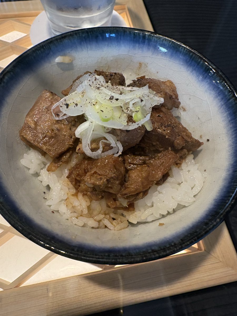 <a href="/BmbDk/">カルさん</a> カルさん♡おはよー！
ナイス👍ラーメン🍜美味しそうですね！