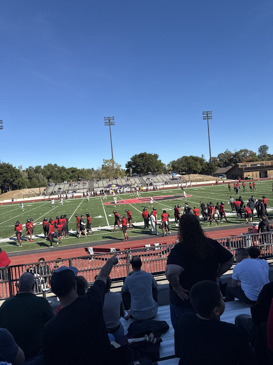 Huge shout out to <a href="/Coach_T_Pruitt/">Trevor Pruitt</a> for the invite to foothill college vs san jose city college
A great experience at foothill college plus an amazing win.