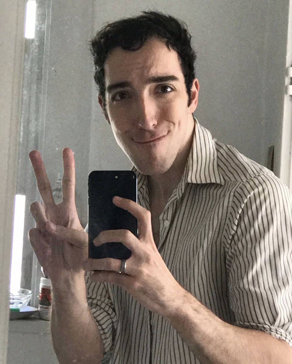 Colin tweet media