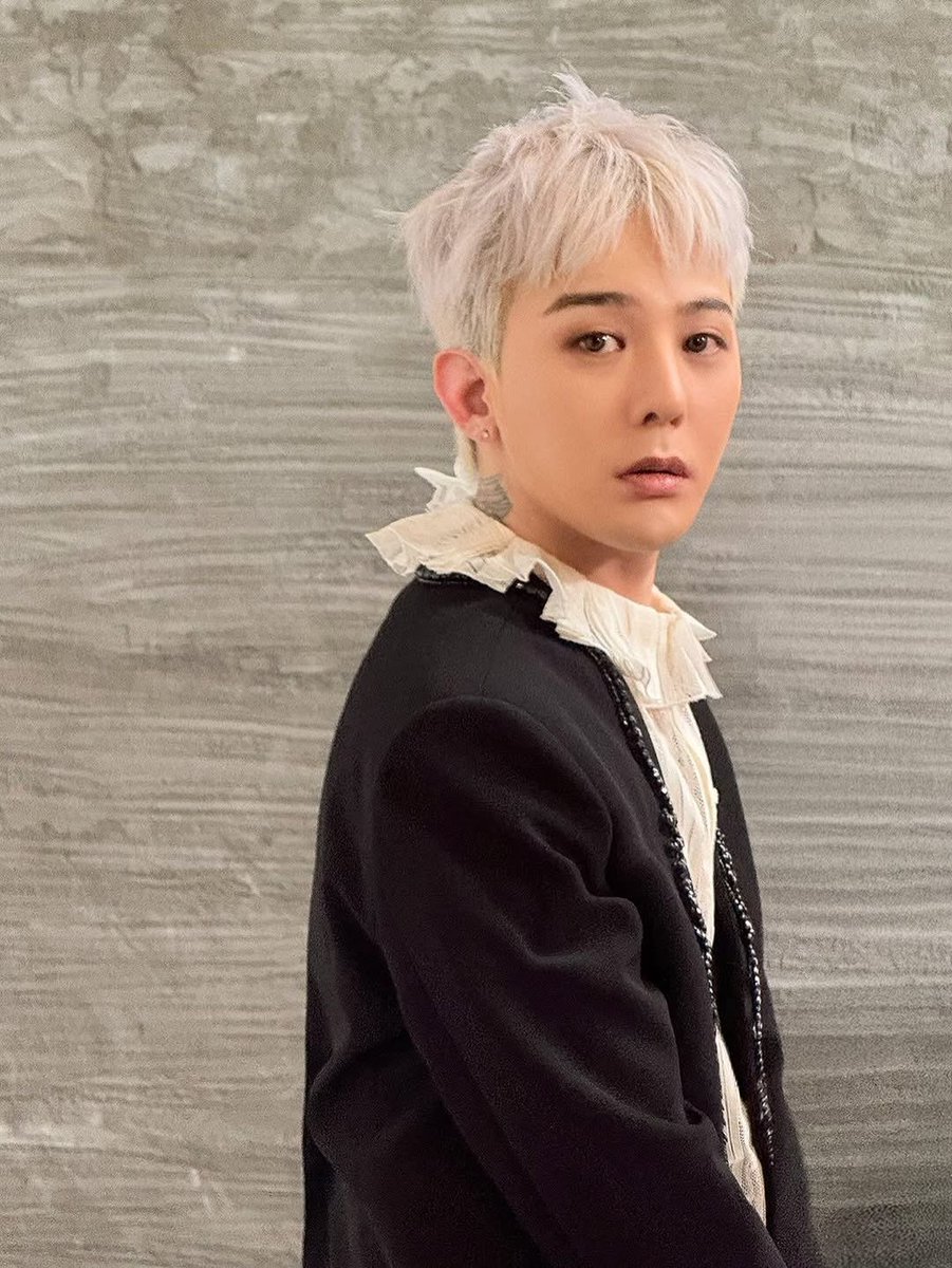 khI8Hd8Ggu47859's tweet photo. I vote #GDRAGON for #2025MAMAVOTE ♡ https://t.co/ZxbFshTggL