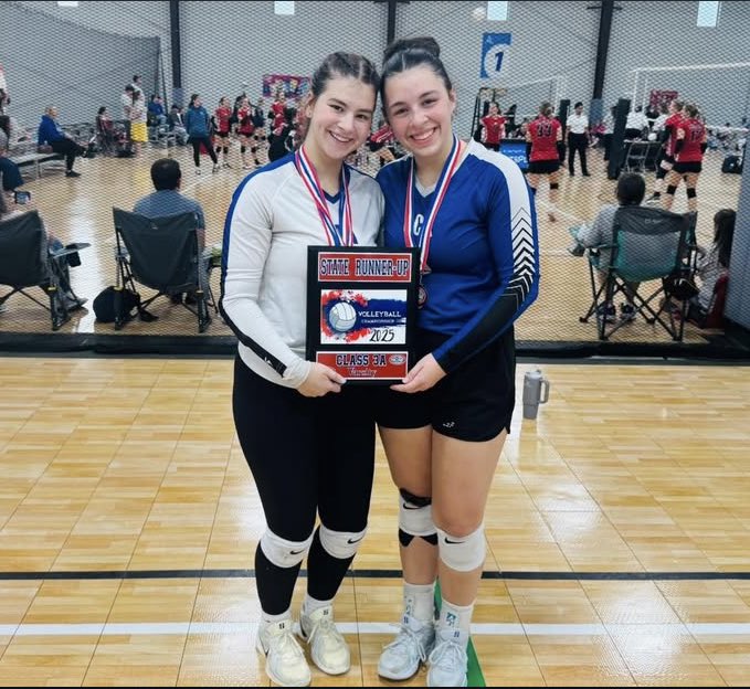 Paigef2027's tweet photo. Finished the season Runner up! I’m so grateful for this team and all the hard work everyone put in this season! So blessed for having been awarded All-State and All-tournament! 
Next up: Senior Season💙 https://t.co/GELzjMVf8y