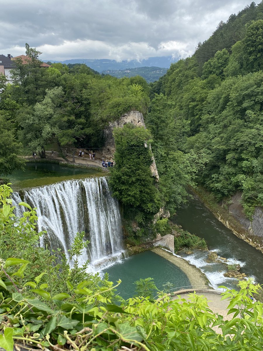 اللَّهُم اجعل منتهى مطالبنا رضاك واقصى مقاصدنا عفوك اللَّهُم زدنا  ولا تنقصنا واكرمنا واعطنا ولاتحرمنا اللَّهُم فرج كربنا وارح عن قلوبنا الهم والحزن اللَّهُــــم اجعل يومنا هذا مليئنا بالبركة والسعاده والعفو والعافيه.
*🤲اللهم آمين يارب العالمين🤲*

 🌹أسعد الله صباحكم بكل خير🌹