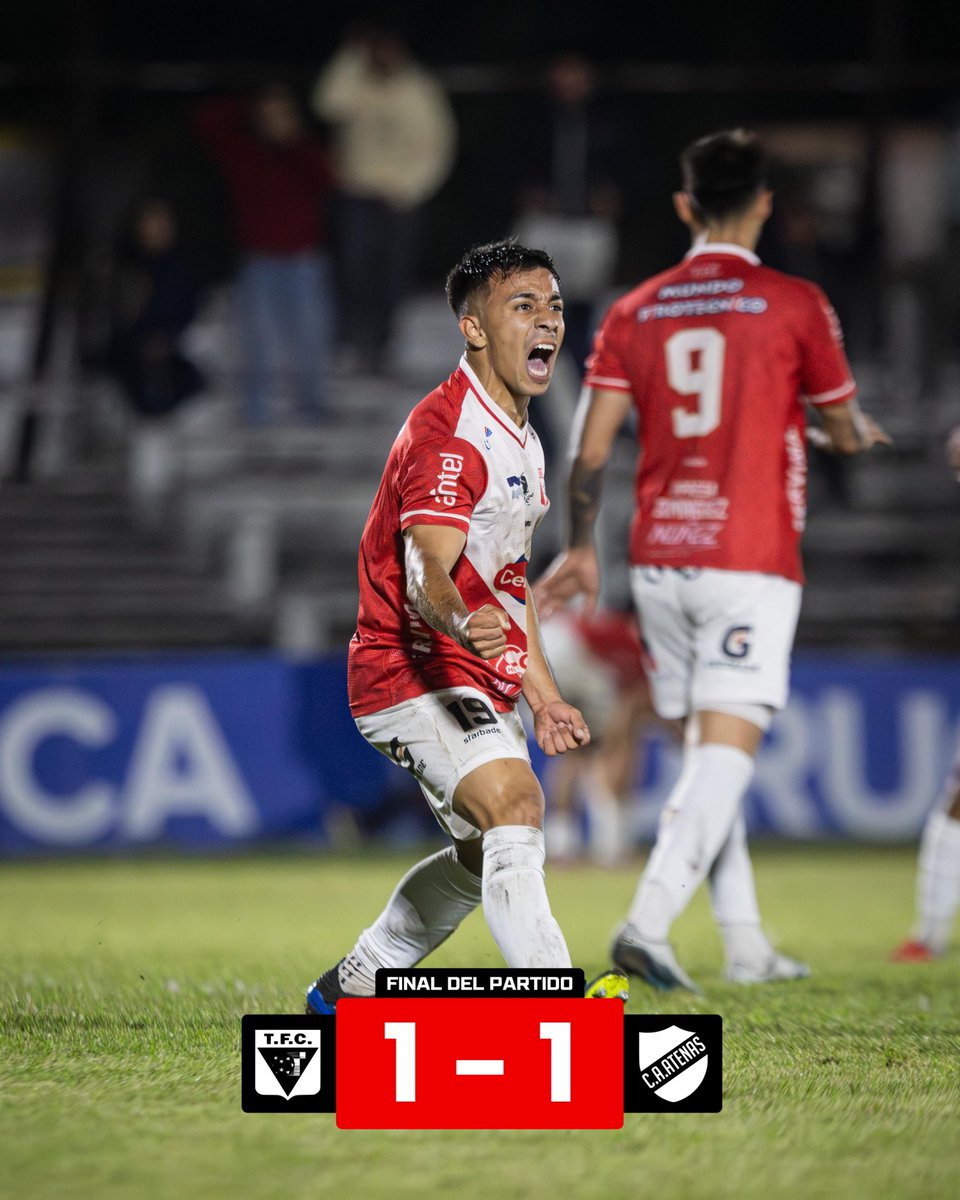 ErnestoFaria22's tweet photo. Vamos @TacuaremboFC1 arriba muchachos!
En cada pelota la vida ! 
Si no es hoy será mañana...pero volveremos. https://t.co/OGPNUBcsMK