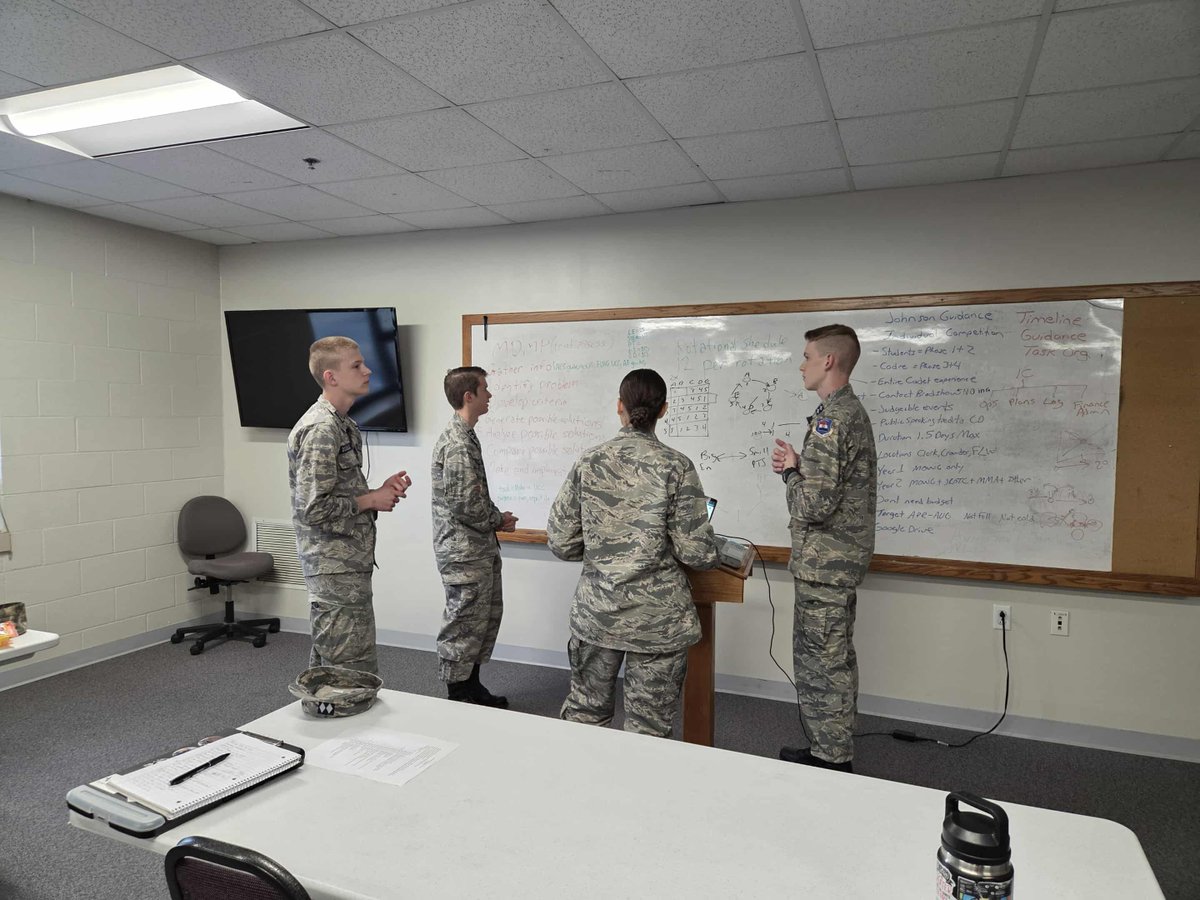 mocapnews's tweet image. During Missouri Wing&apos;s inaugural Senior Officer Academy, Phase IV cadets given the project of creating a weekend event. Guest speakers included: Judge Brian Stumpe; and Josh Korte, owner of Korte Tree Service. #civilairpatrol #CAPcadet