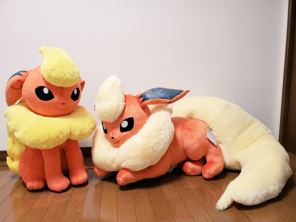 ブースター 「初代等身大ブースター →椅子 寝そべり等身大ブースター