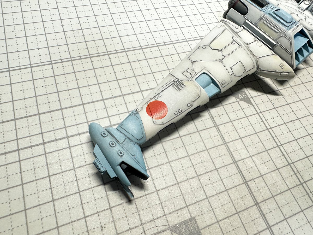 Ani_Kuzunishi's tweet photo. 機体の日の丸を吹き直した。チッピングまで済まして機体の汚し再開。
#AMT #Bwing #StarWars https://t.co/LIKyaOPZKN