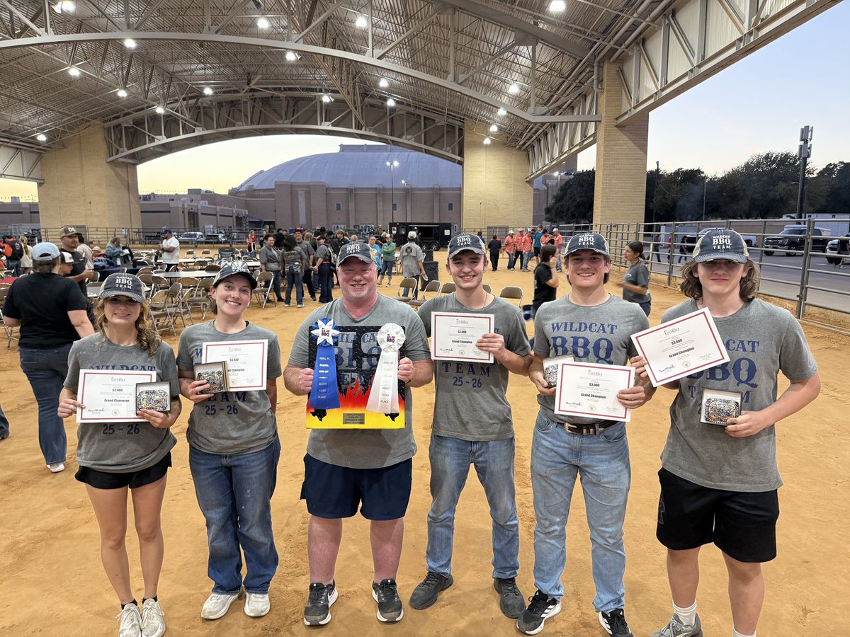 2025 Ft. Worth Stockyards HS BBQ Grand Champs-Wildcat BBQ! The current kings of Texas HS BBQ go to ⁦<a href="/WalnutGroveHS/">Walnut Grove High School</a>⁩ in ⁦<a href="/ProsperISD/">Prosper ISD</a>⁩! 🥇⁦<a href="/Hferguson28/">hferguson</a>⁩ ⁦<a href="/TothDustin/">Dustin Toth</a>⁩ ⁦<a href="/prosperCTE/">Prosper CTE</a>⁩ ⁦<a href="/SuckleBusters/">SuckleBusters</a>⁩ ⁦<a href="/Chip_Peeples/">Chip Peeples</a>⁩ ⁦<a href="/TheGroveCTE/">Walnut Grove HS CTE</a>⁩