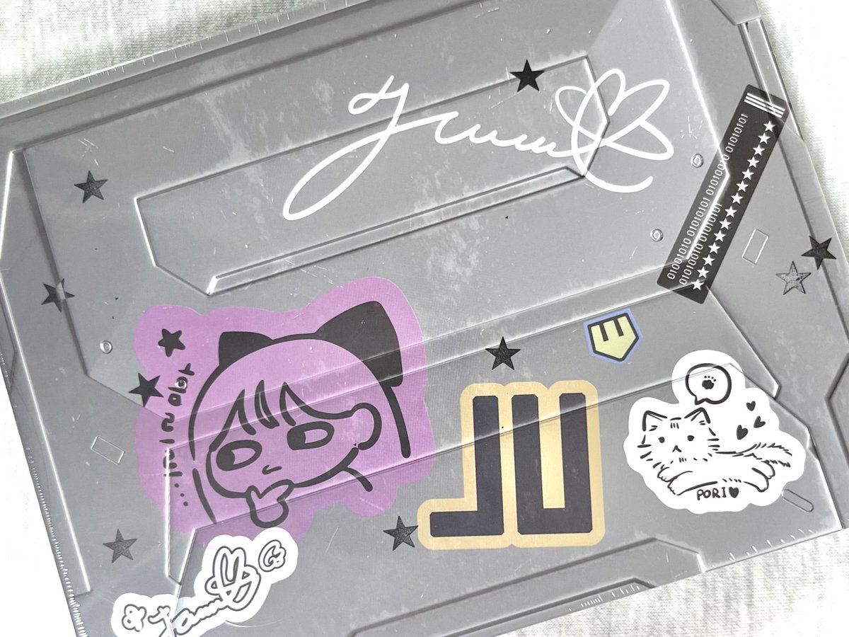 biypokdo's tweet image. #RT 추첨 한 분께 주르르 바인더버전 ‘미개봉’ 앨범을 보내드립니다^^ (포카 및 구성품 전부 O)

당첨 후 비마라 &amp;amp; 넴리스 스밍인증 100회 이상 인증 필수!!