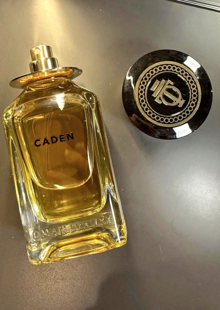 _fragrantica's tweet image. Caden Omanluxury 
العطر الفائز 🏆 بجائزة أفضل عطر نيش في 2025 عطر جورموندي ولكن شرقي في نفس الوقت يجمع بين الحلوى والفانيلا والقهوة والهيل واللبان والاخشاب والعنبر والجلد والاداء قوي
#رابطة_عشاق_العطور