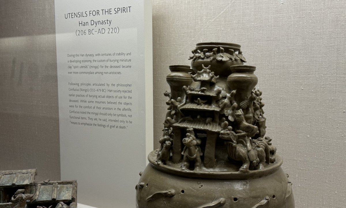 bearemoticon's tweet image. Went to the Museum of Fine Arts on my day off 🤍