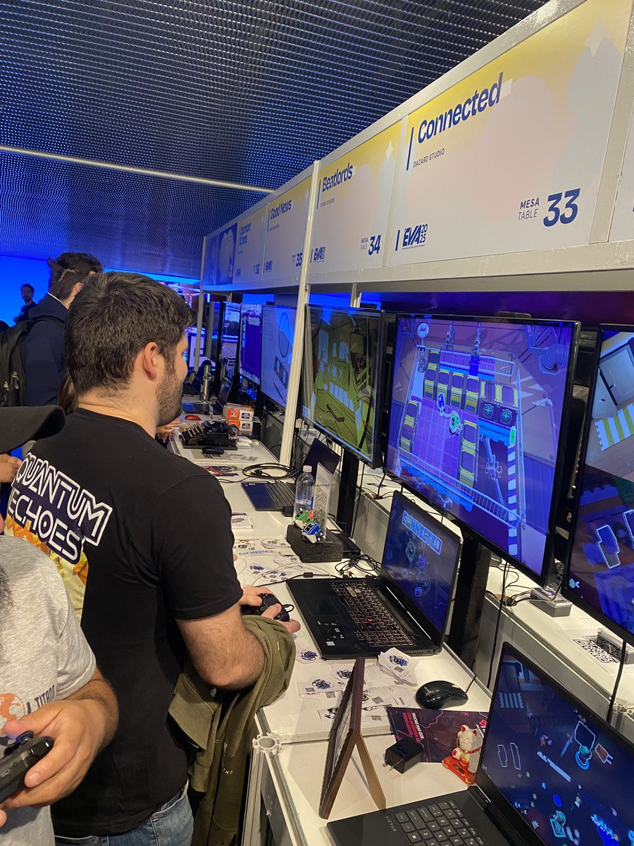 DazardStudio's tweet photo. We’re live at the #EVAPlay2025 Showcase! 🎮
Showing Connected, our cooperative puzzle game — come play it if you’re around! 🇦🇷
#EVAPlay #GameDev #IndieDev #ConnectedGame #IndieGames https://t.co/U4IGJncm2H