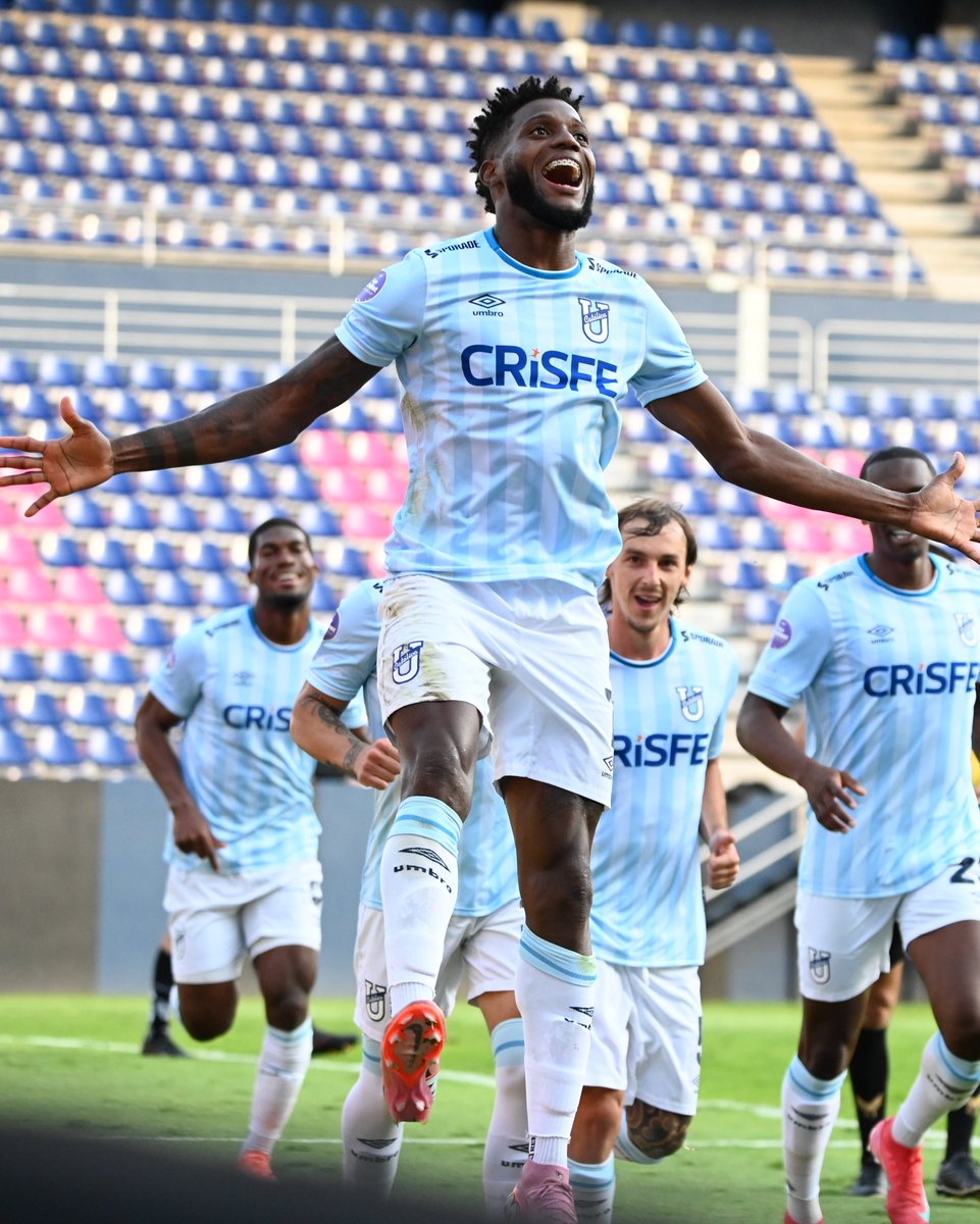 directfutbolec's tweet photo. Final del primer tiempo en el estadio Banco Guayaquil
#IDV 0 - 2 #UCatolica
#Hexagonal1
Los Negriazules juegan con 10 hombres expulsado Mateo Carabajal https://t.co/mSBV60sFu9