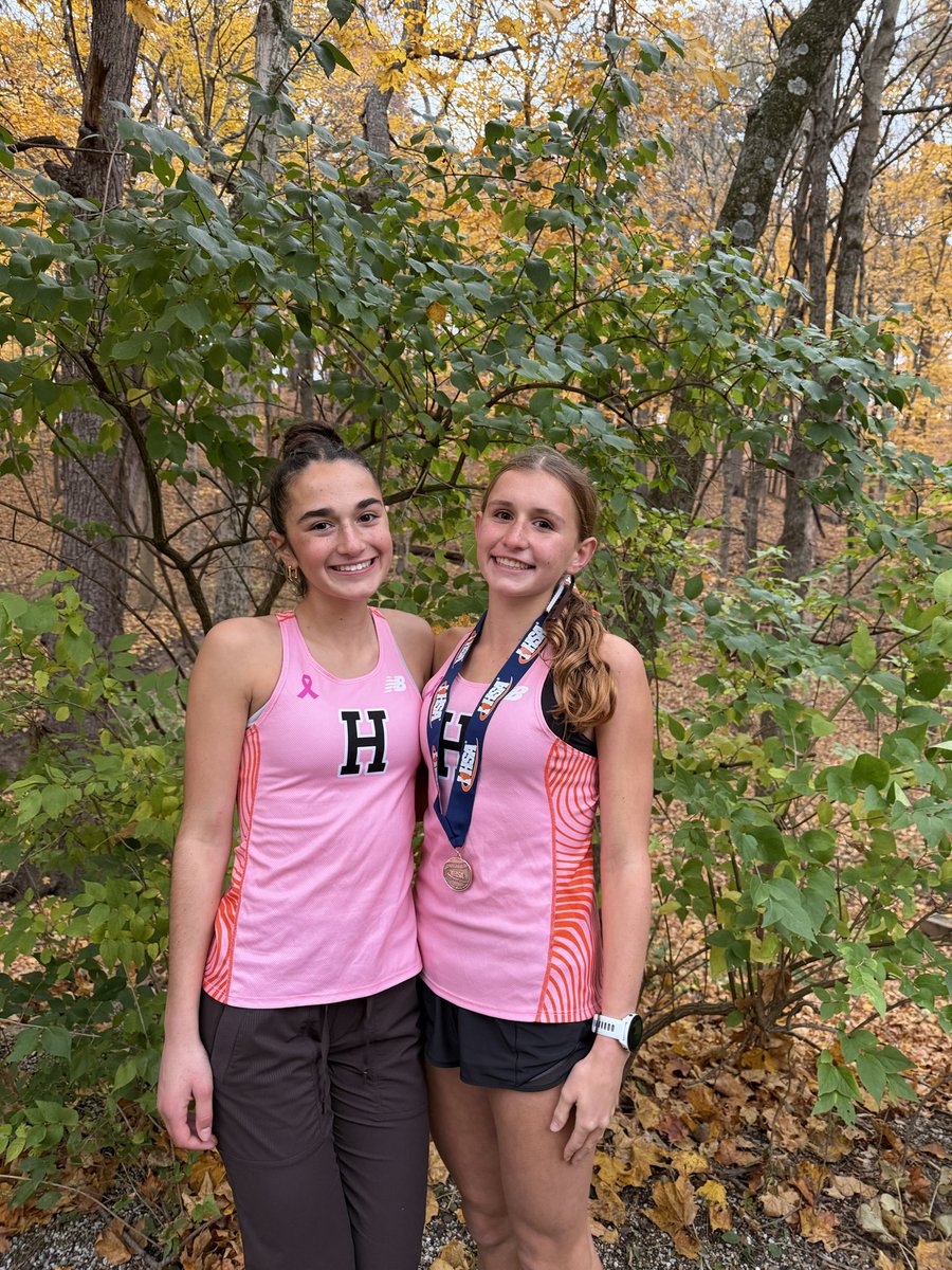 NEW SCHOOL RECORD ALERT!! 🔥🔥🔥

Gracie Mabry clocks in 17:03 and is now Hersey’s fastest three miler EVER!!!

Alexa Izenstark also adds to the board and now is the fourth fastest three miler clocking in a time of 17:23!!  #MUSH