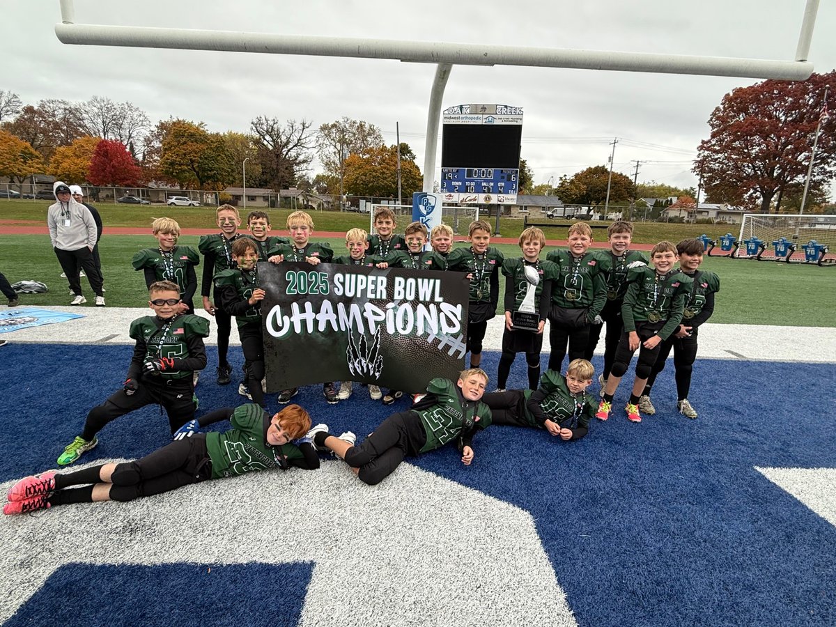 BSG_1881's tweet image. Congratulations to Waterford Youth Football on being 2025 Super Bowl Champions! 

Has your team won a championship this fall? Send it our way and we'll post it on our social media!

#SponsoredTeam #Champions #LocalTeam #BurghardtSportingGoods