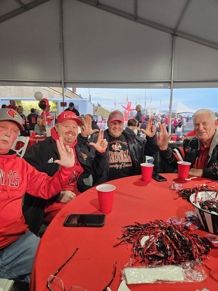 D. Mitchell tweet media