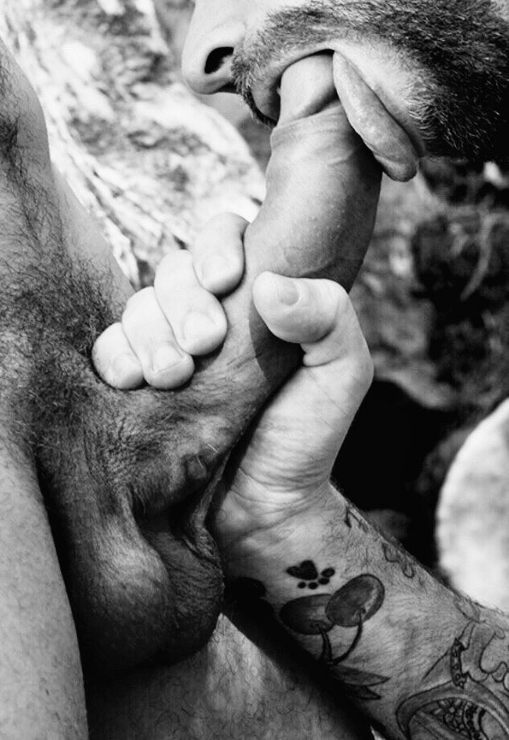 GayTropics's tweet photo. Ready to swallow it all…
#GaySucking #TeasingTheTip https://t.co/MlOErkiVcV