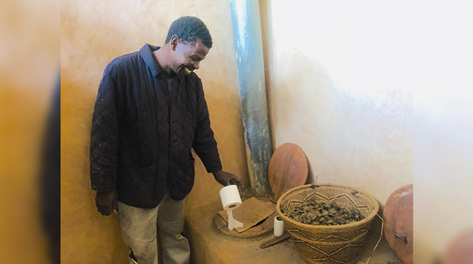 IN Zimbabwe’s drought-prone districts, water scarcity is reshaping daily life. Long dry spells, erratic rains, and rising temperatures are straining traditional water systems, forcing communities to rethink how they manage sanitation...
heraldonline.co.zw/closing-the-lo…