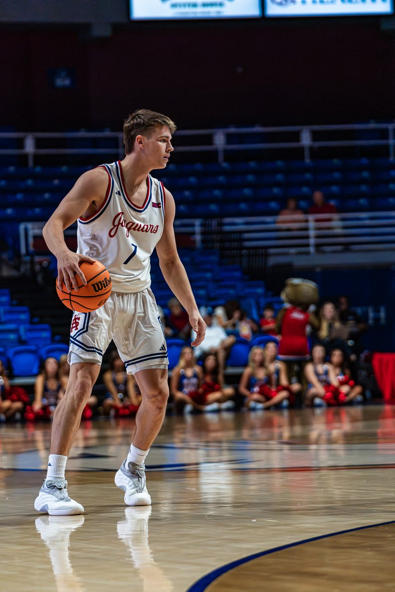 SouthAlabamaMBB's tweet image. Whole squad eating 🍽️

@ThatBoyHantz: 17pts 
@JaydenTCoop: 15pts
@15Hawthorne: 13pts
@therealbradyboy: 11pts
@Chaze_2: 10pts 
@peyton_law2: 10pts

#LSF | #BurnTheBoats