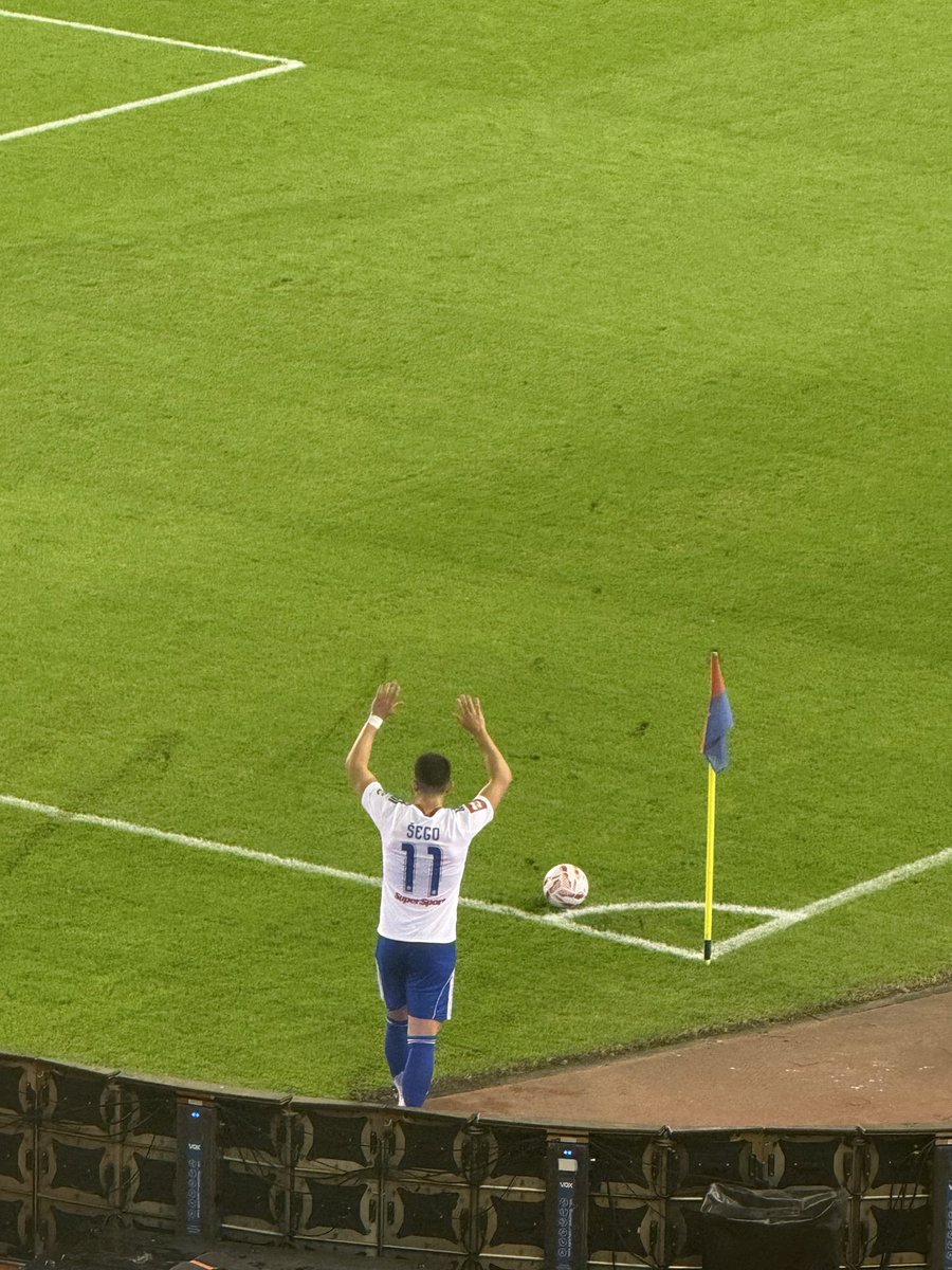 Tko je prvi strijelac lige?
Šego: “JA”

👏