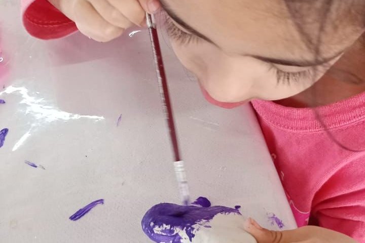 Pino_Ush's tweet photo. 🎨 Taller de Arte Manía en el Centro Cultural Nueva Argentina de la sede Tolhuin
Los niños y niñas trabajaron con arcilla y pusieron en práctica toda su imaginación y creatividad, creando figuras únicas y llenas de color.
#QueremosQueSeasParte https://t.co/aPTcd8CSuV